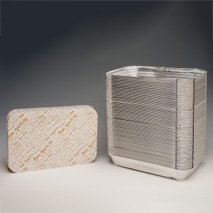 Embalagem Rectangular com tampa de cartolina incluída – 2200ml