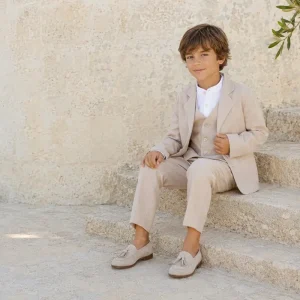 Conjunto de Menino (Blazer, Colete, Camisa, Calças e Sapatos)